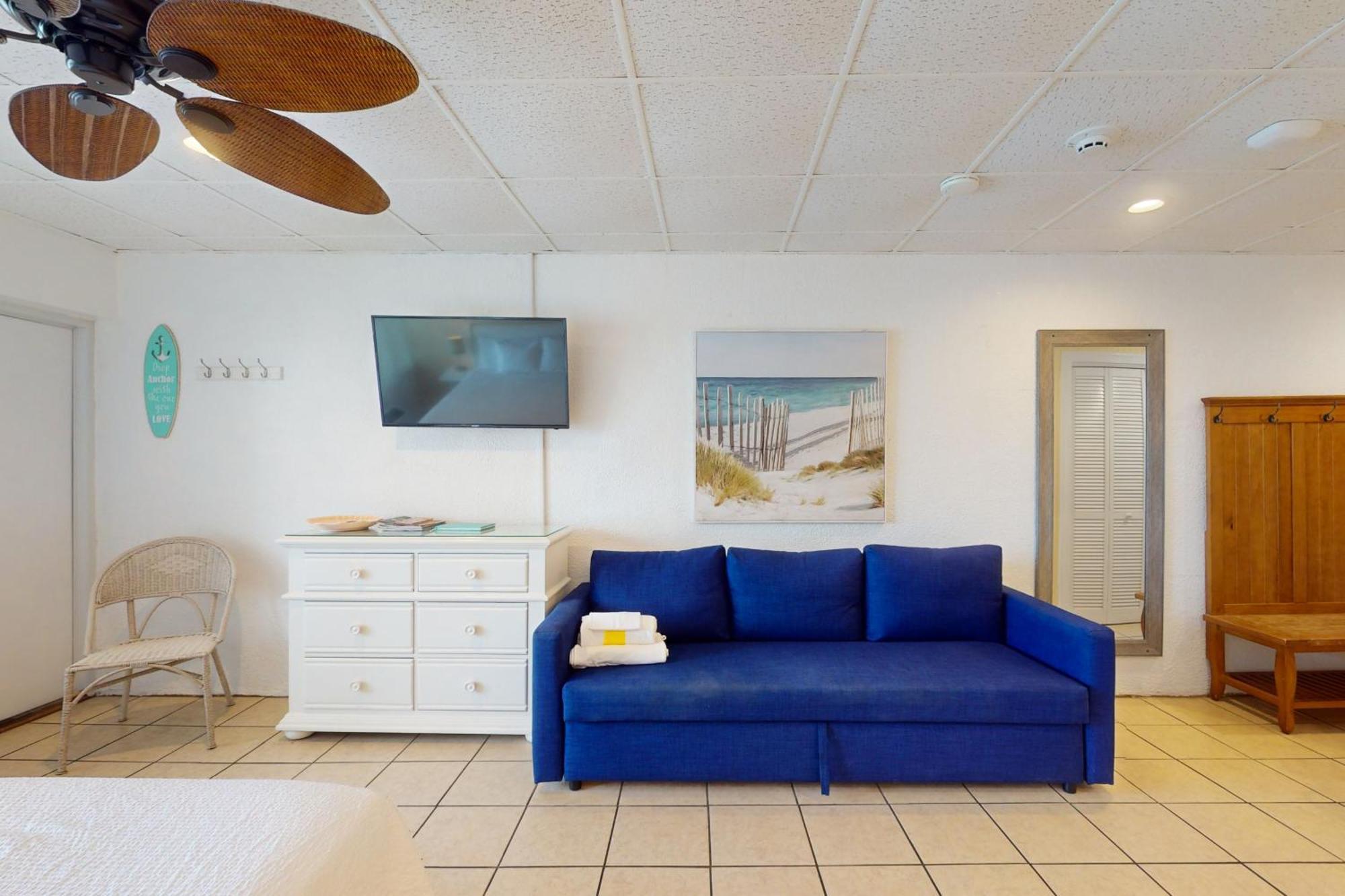 Continental Condominiums Panama City Beach Room photo